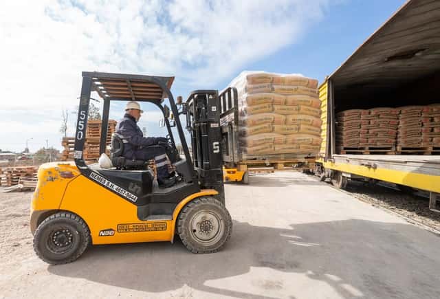 Los despachos de cemento caen 0,8% en junio, según la AFCP