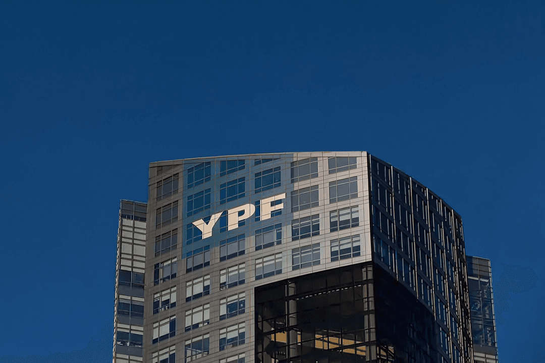 YPF lanza licitación clave para caños de acero en Vaca Muerta